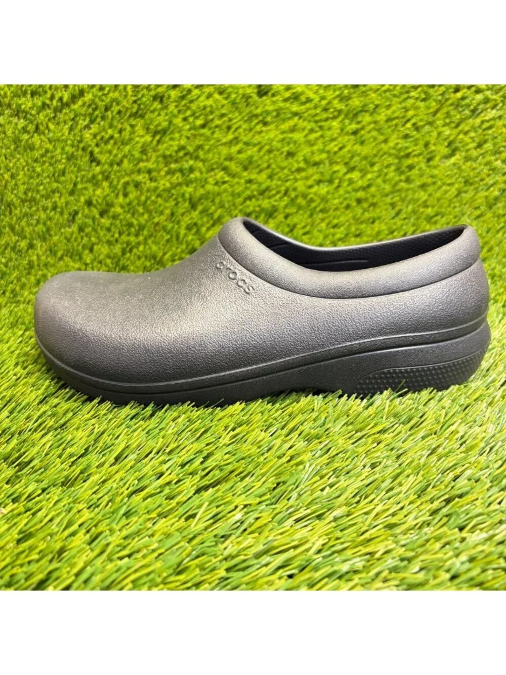 Crocs On-The-Clock Womens Size 8 Black Slip Resistant Work Chef Nursing Clogs
